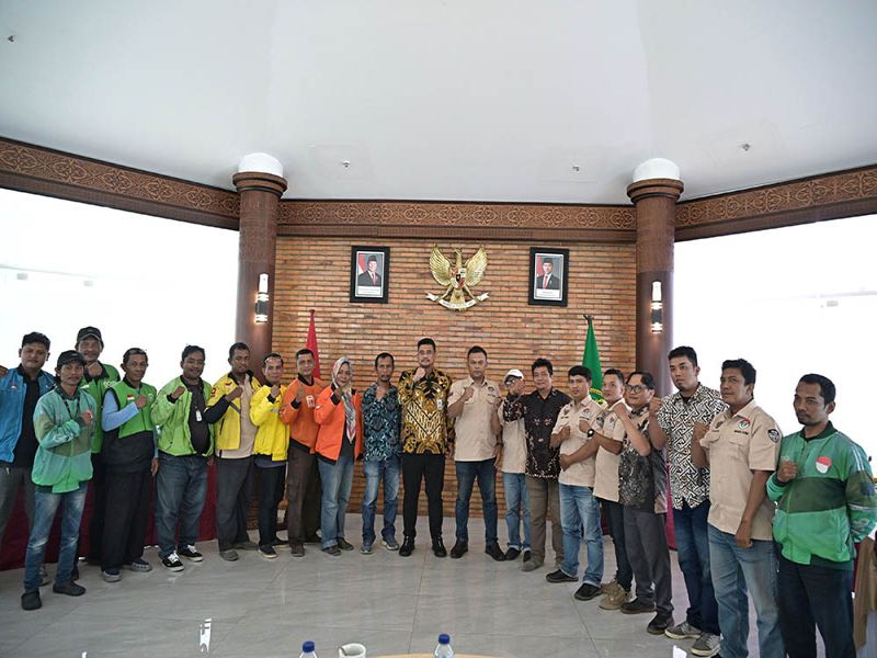 Dengar Aspirasi Ojol, Bobby Nasution Inisiasi Satgas Pengawasan Demi Keadilan dan Keselamatan Pekerja
