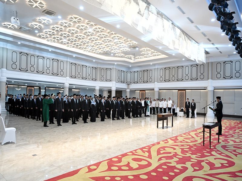 Gubernur Sumut Bobby Nasution Lantik 177 Pejabat Administrator dan Pengawas